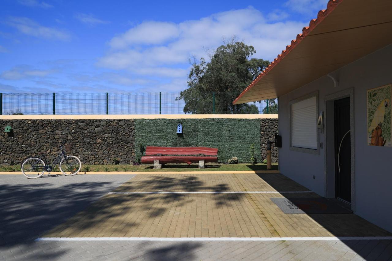 Parrots'Village Rabo de Peixe Exterior foto