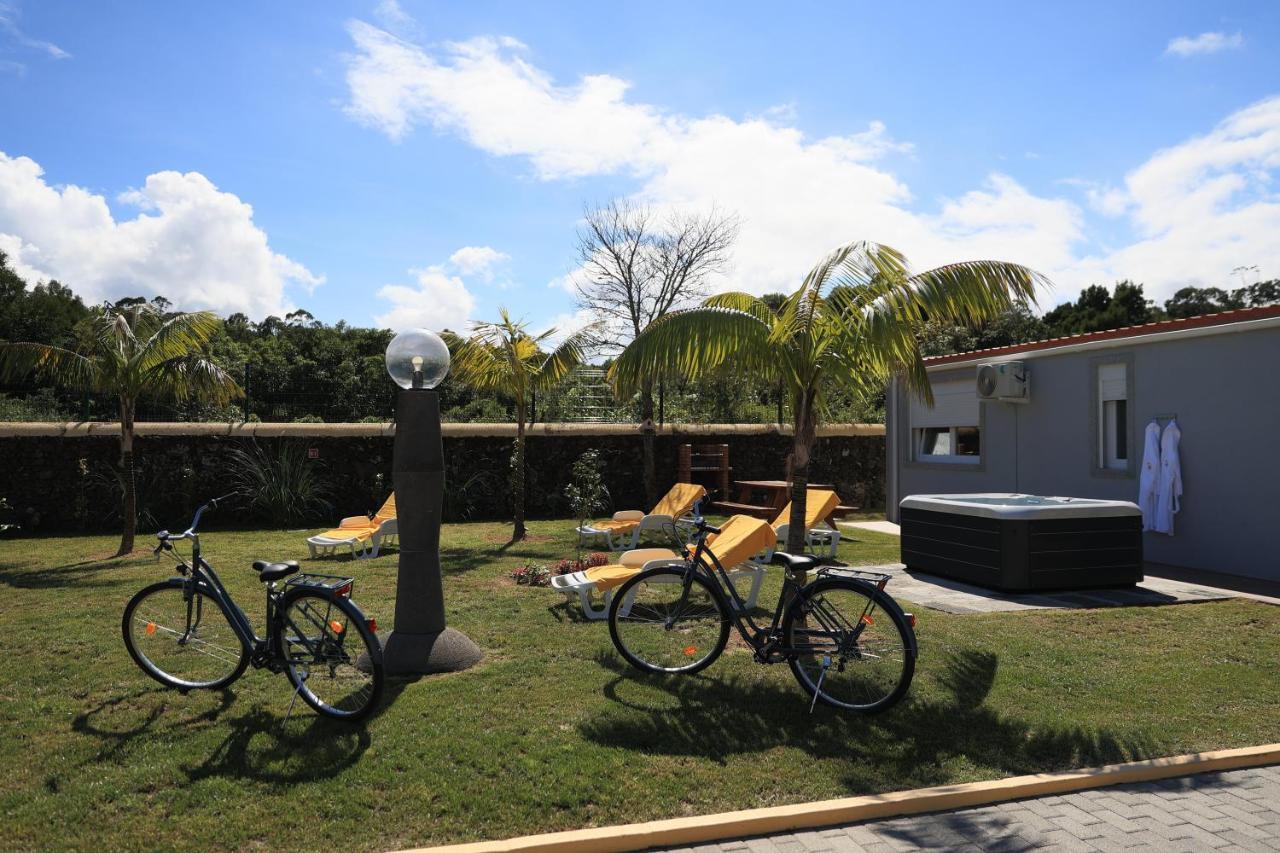 Parrots'Village Rabo de Peixe Exterior foto
